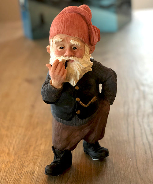 Midthun-nisse med pipe