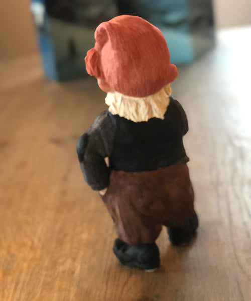 Midthun-nisse med pipe
