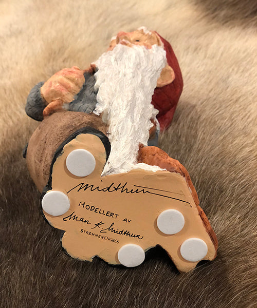 Midthun-nisse med veske