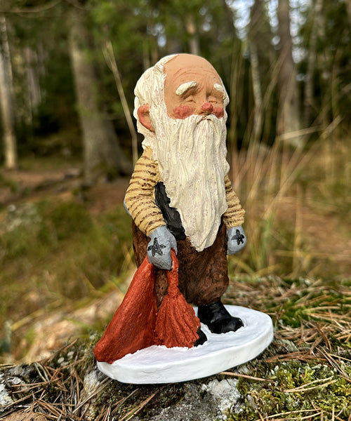 Midthun-nisse med lue